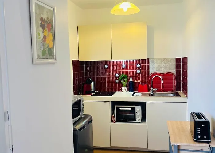 Proche Centre - Avec Balcon Apartman *