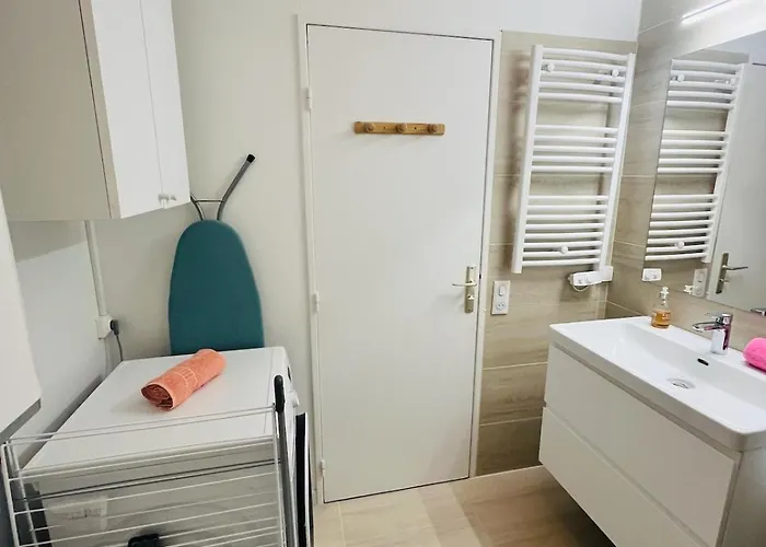 Proche Centre - Avec Balcon Apartman