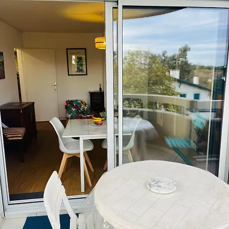 公寓 Proche Centre - Avec Balcon